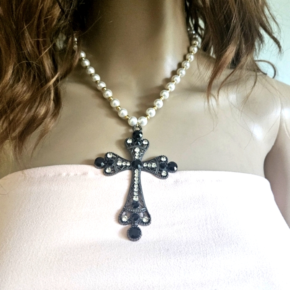 Huge Cross Choker Necklace Renaissance Cross Necklace With Pearls Kim Kardashian